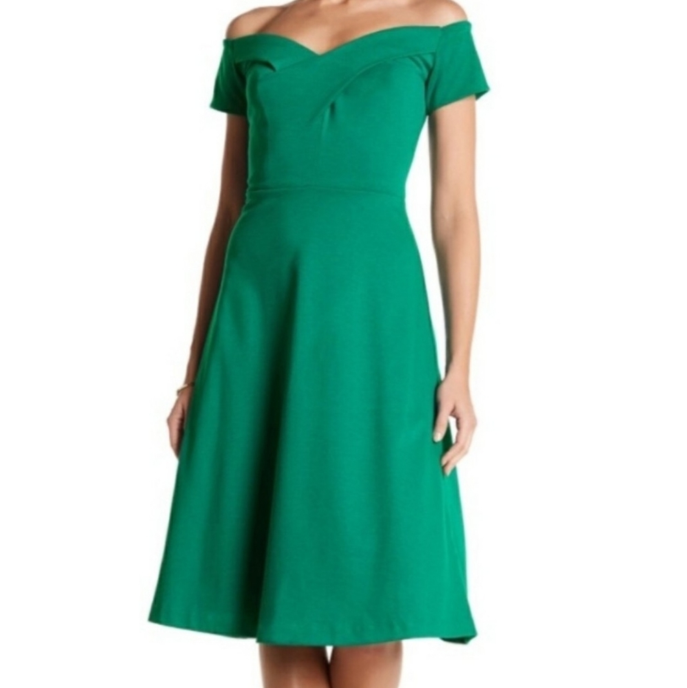 Eva Franco Off-the-Shoulder Ponte Dress Sz 4